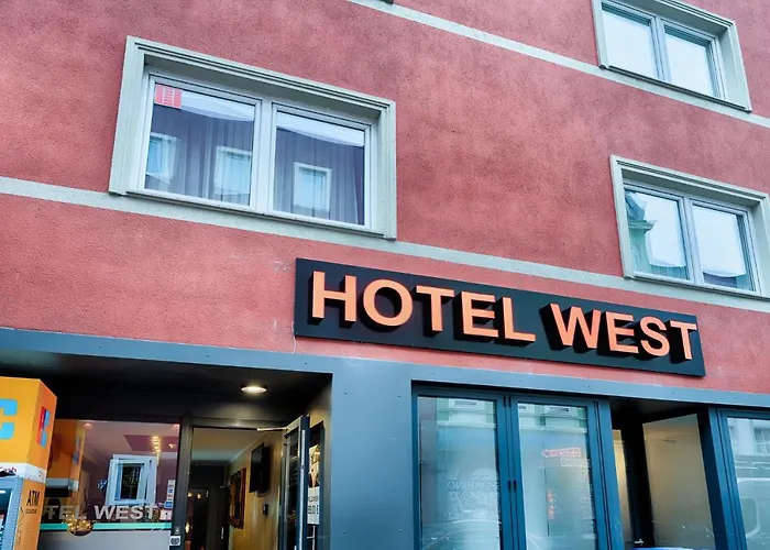 West 3*