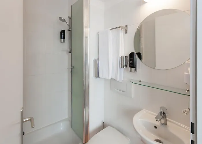 West 3* Hamburg